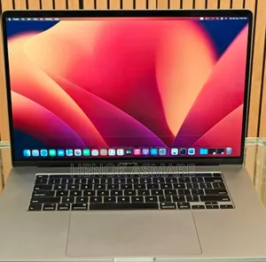 New Laptop Apple MacBook Pro 2019 16GB Intel Core I7 SSD 512GB