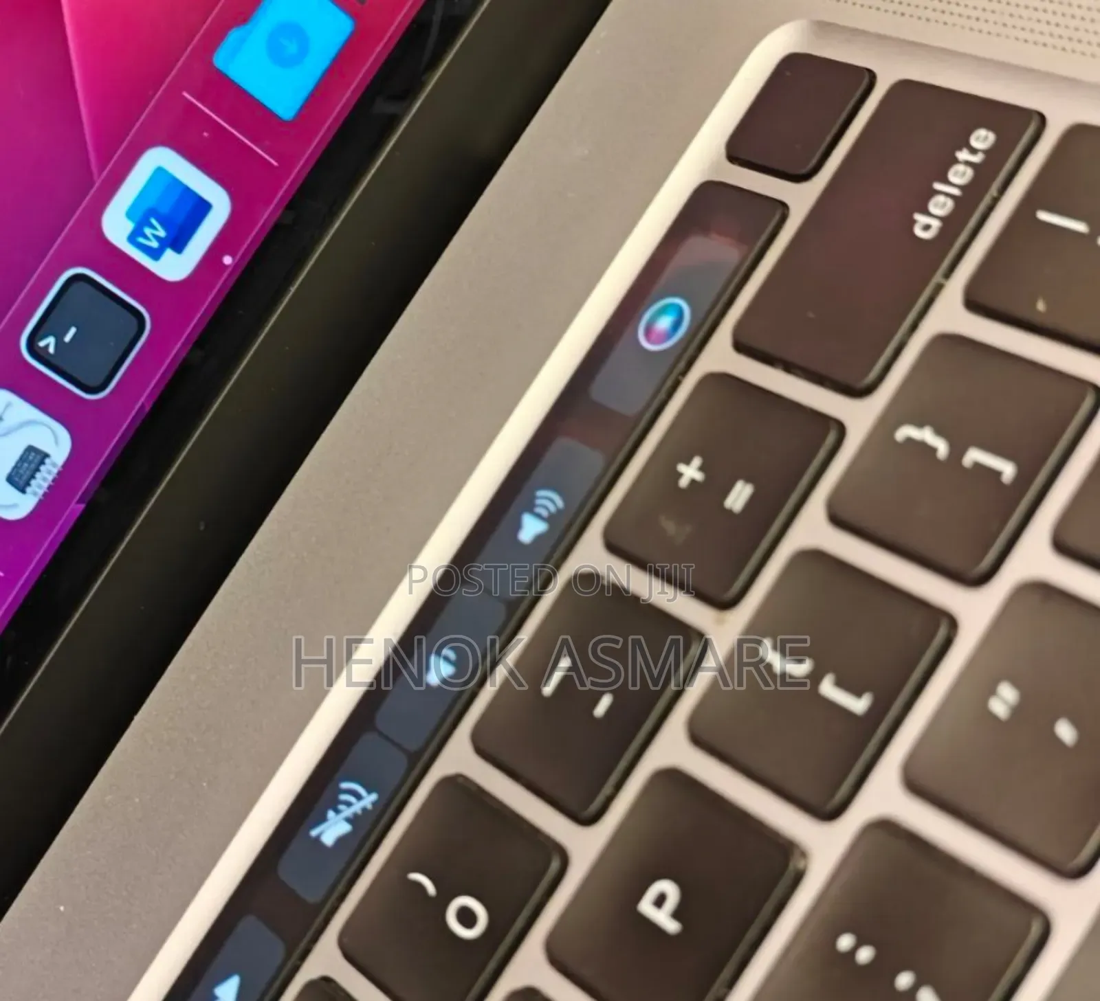 New Laptop Apple MacBook Pro 2019 16GB Intel Core I7 SSD 512GB