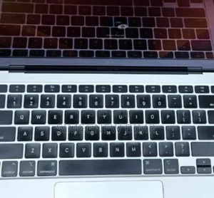 New Laptop Apple MacBook Air 2020 M1 8GB Intel Core I5 SSD 512GB