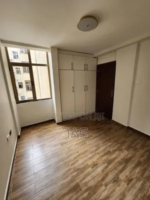 12bdrm Apartment in Cmc : ፊጋ °, Bole for sale