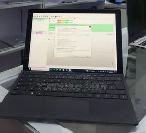 New Laptop Microsoft Surface Pro 6 8GB Intel Core I7 SSD 256GB