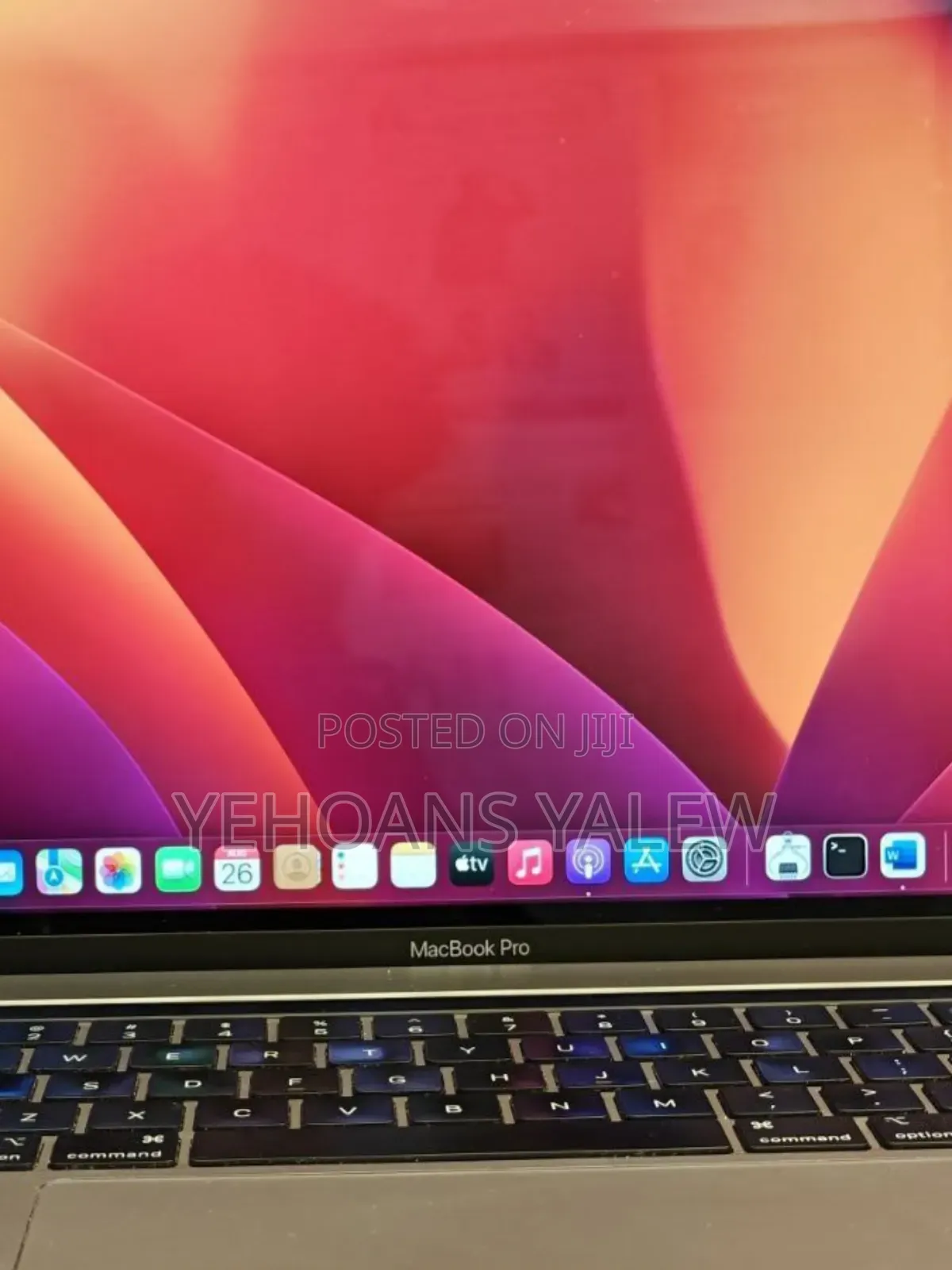 New Laptop Apple MacBook Pro 2019 16GB Intel Core I7 SSD 512GB