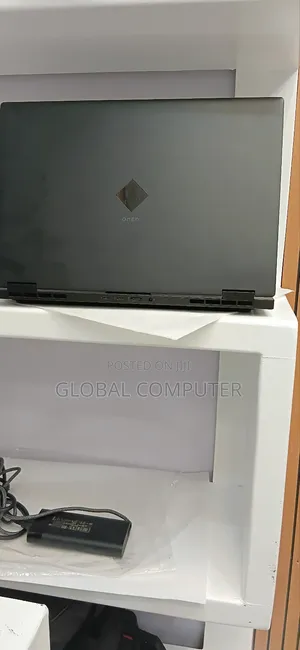 New Laptop HP Omen 17 32GB Intel Core i9 SSD 2T