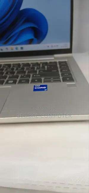 New Laptop HP 14-dq2031tg 16GB Intel Core i5 SSD 512GB