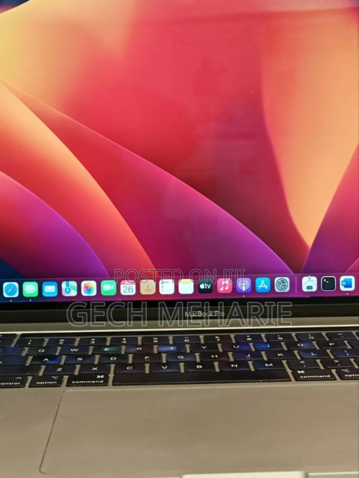 New Laptop Apple MacBook Pro 2019 16GB Intel Core I7 SSD 512GB