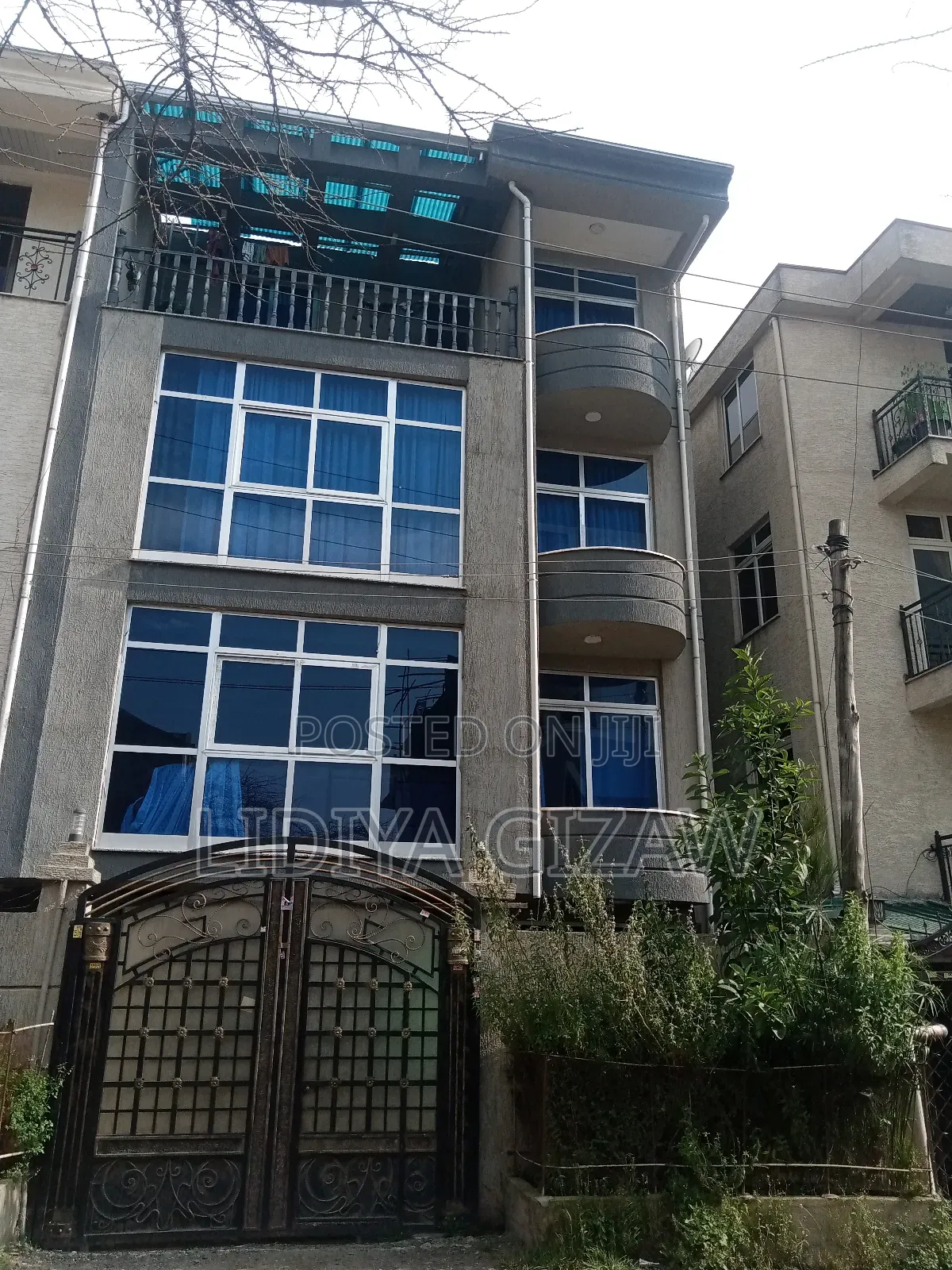 Furnished 5bdrm House in Akaky Kaliti for sale