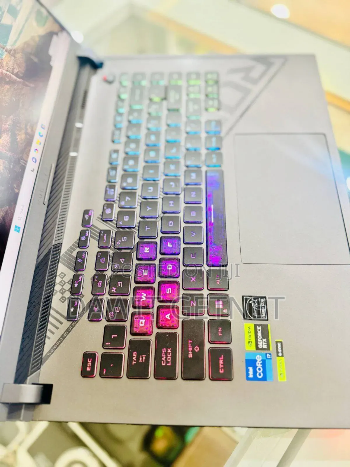 New Laptop Asus ROG Strix G15 8GB Intel Core I7 SSD 1T