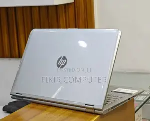 New Laptop HP Envy X360 8GB Intel Core I7 HDD 512GB