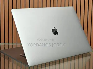 New Laptop Apple MacBook Pro 2019 16GB Intel Core I7 SSD 512GB