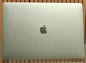 New Laptop Apple MacBook Pro 2019 16GB Intel Core I7 SSD 512GB