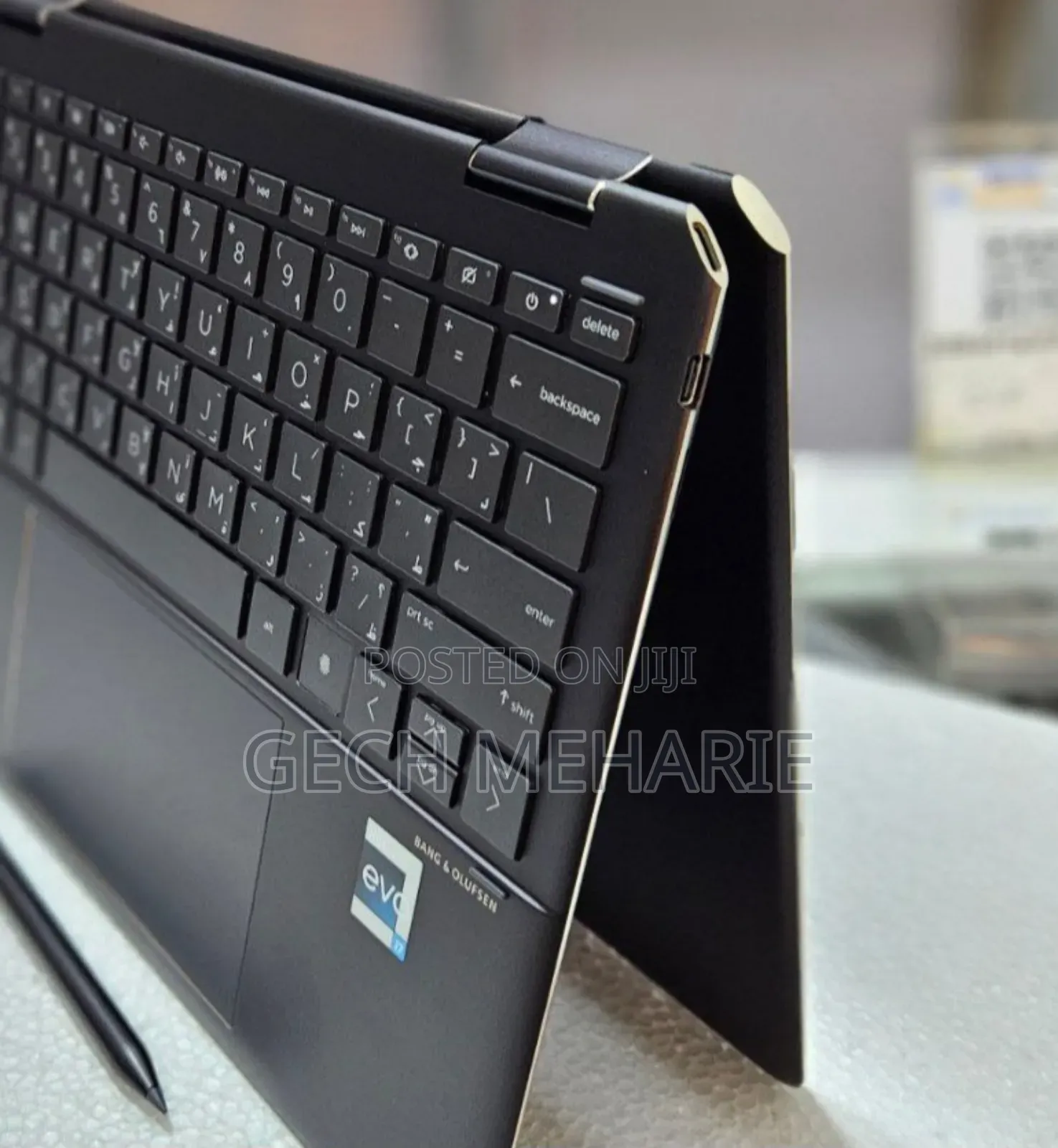 New Laptop HP Spectre 13 16GB Intel Core I7 SSD 1T