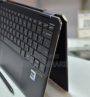 Photo - New Laptop HP Spectre 13 16GB Intel Core I7 SSD 1T