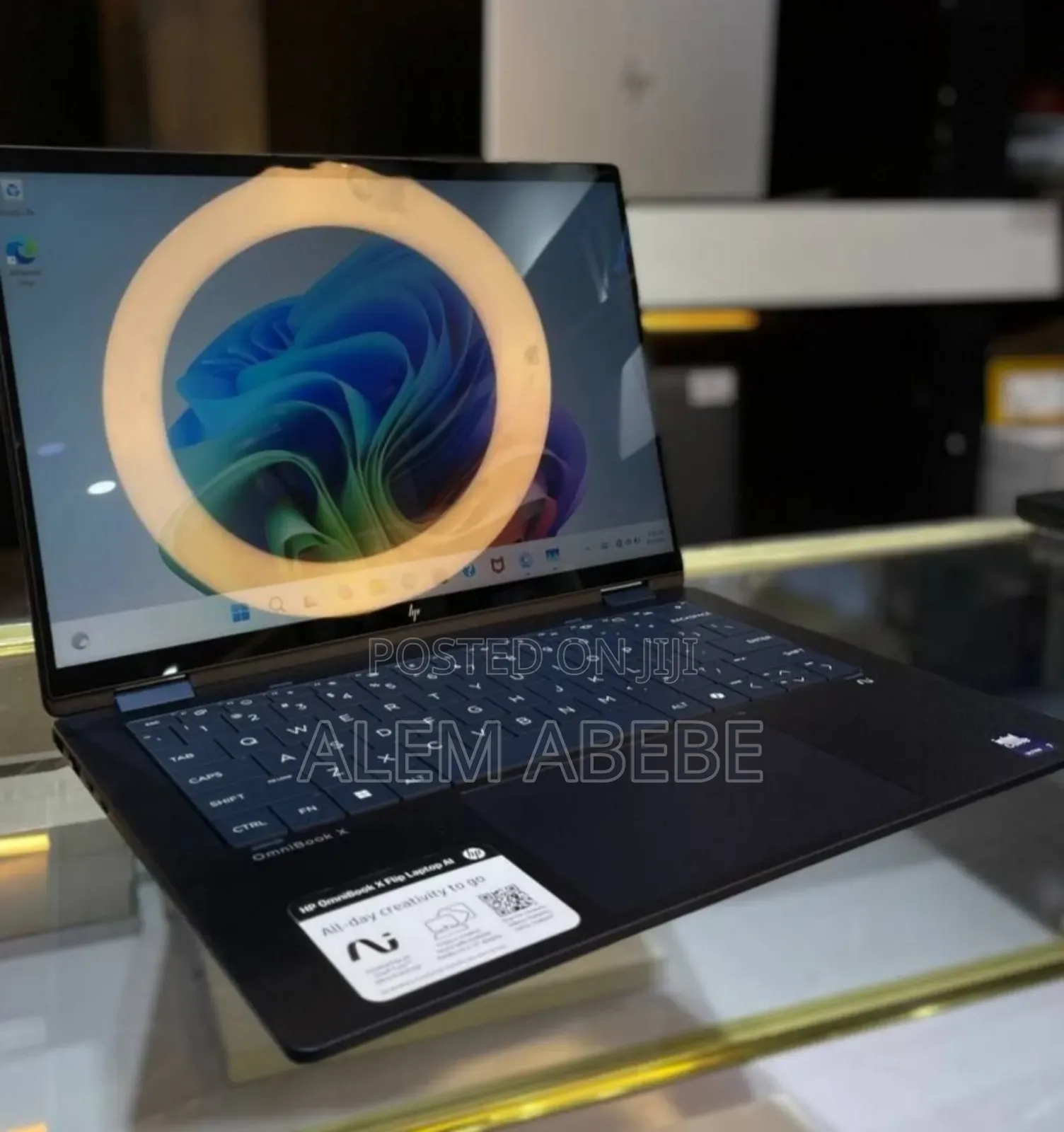 New Laptop HP OmniBook X Flip 14" 16GB Intel Core Ultra 7 SSD 1T