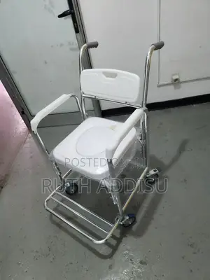Commode Wheelchair喬木wheelchair陳詞wheelchair勻廿wheelchair障月wheelchair