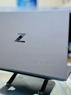Photo - New Laptop HP ZBook 15 32GB Intel Core I7 SSD 1T