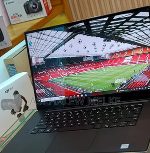 Photo - New Laptop Dell Precision 5540 16GB Intel Core I9 SSD 1T