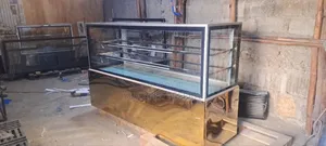 Cake Display /Showcase