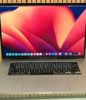 New Laptop Apple MacBook Pro 2019 16GB Intel Core I7 SSD 512GB