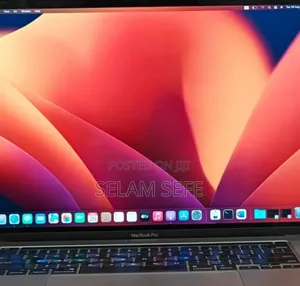 Photo - New Laptop Apple MacBook Pro 2019 16GB Intel Core I7 SSD 512GB