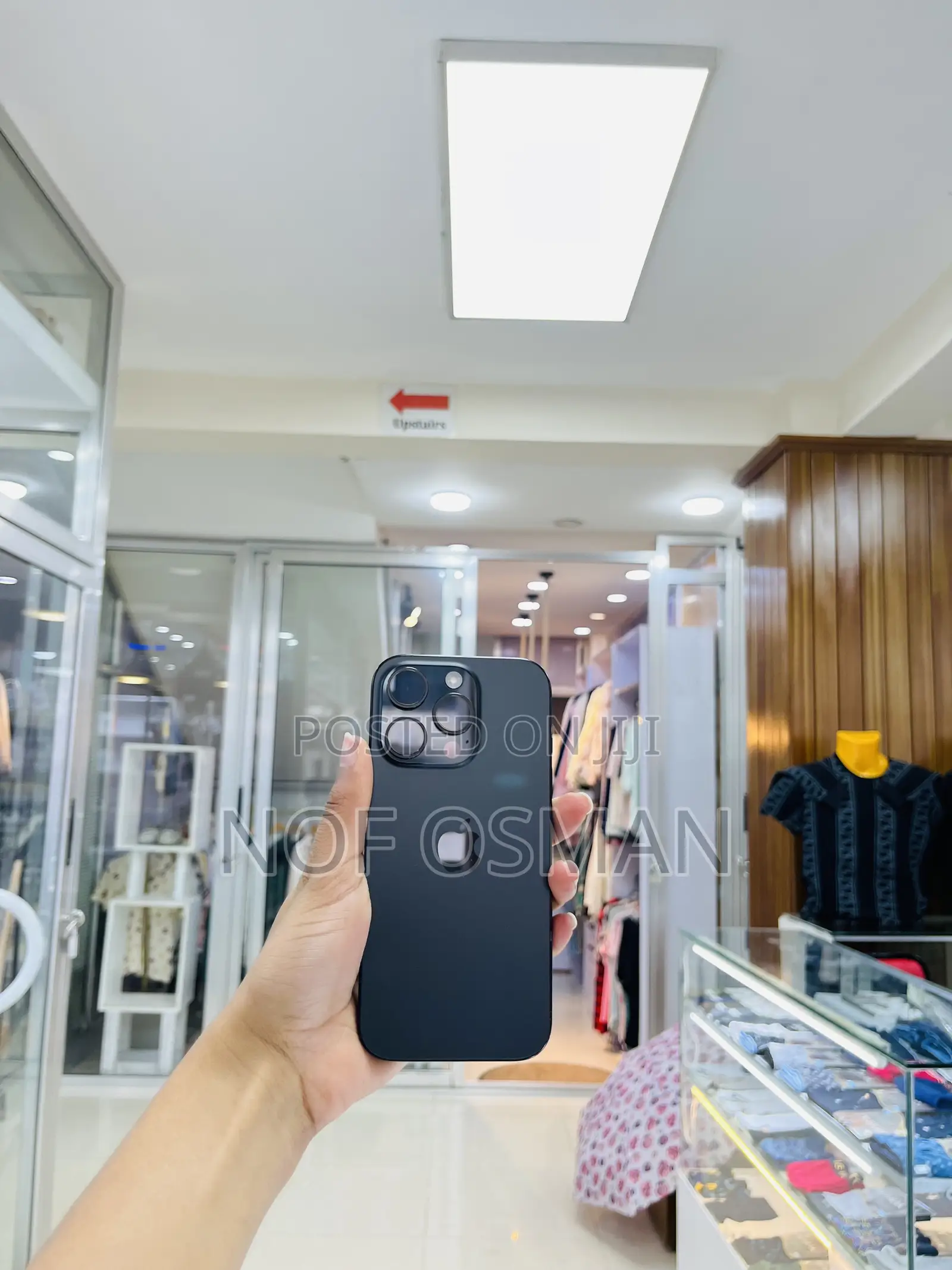 Apple iPhone 16 Pro 128 GB Black