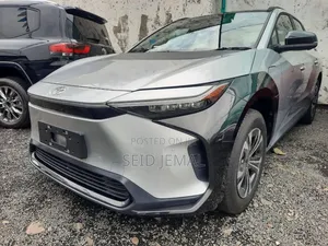 Photo - New Toyota bZ4X 2024 Gray