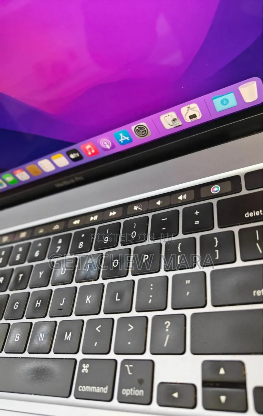 New Laptop Apple MacBook Pro 2019 32GB Intel Core I9 SSD 512GB