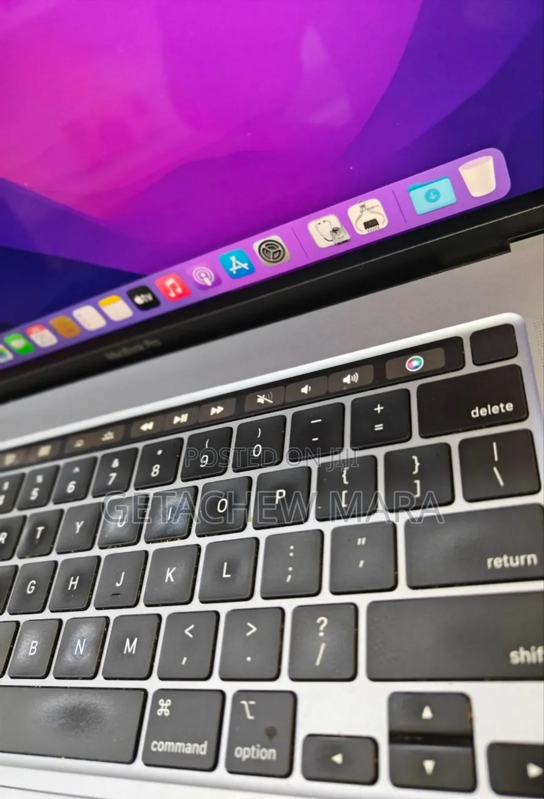 New Laptop Apple MacBook Pro 2019 32GB Intel Core I9 SSD 512GB