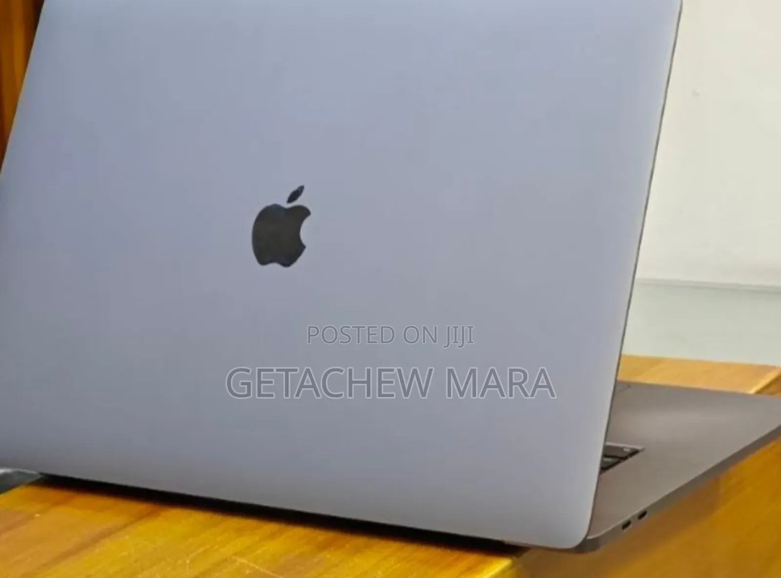 New Laptop Apple MacBook Pro 2019 32GB Intel Core I9 SSD 512GB