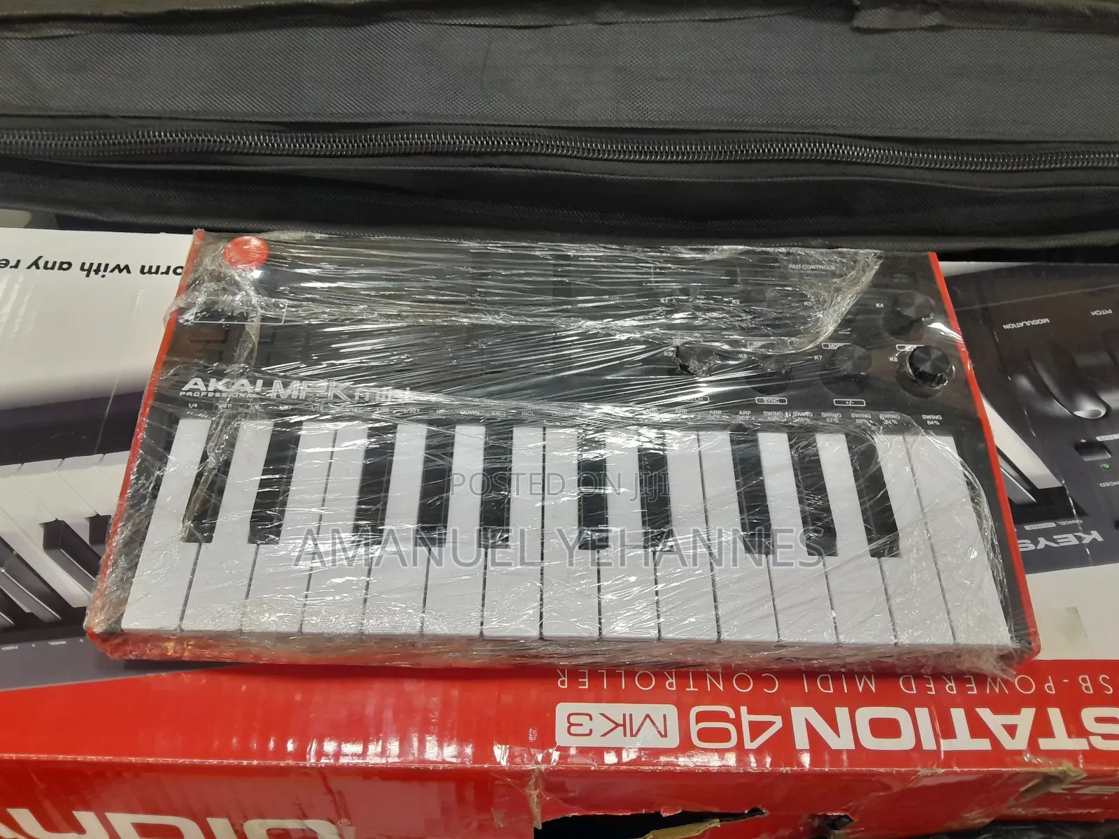 Akai MPK Mini Studio Keyboard