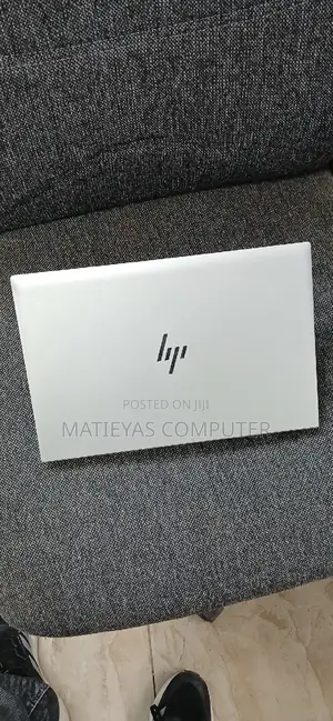 New Laptop HP EliteBook 830 G8 16GB Intel Core I7 SSD 1T
