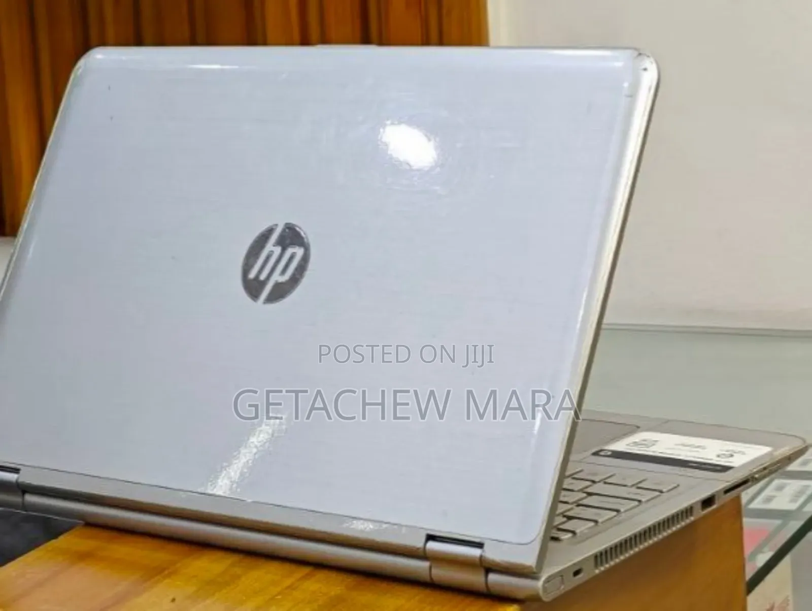 New Laptop HP Envy X360 8GB Intel Core I7 SSD 1T
