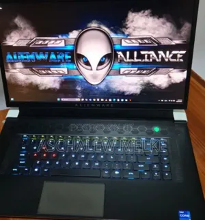 New Laptop Alienware M17x R2 16GB Intel Core I7 SSD 512GB