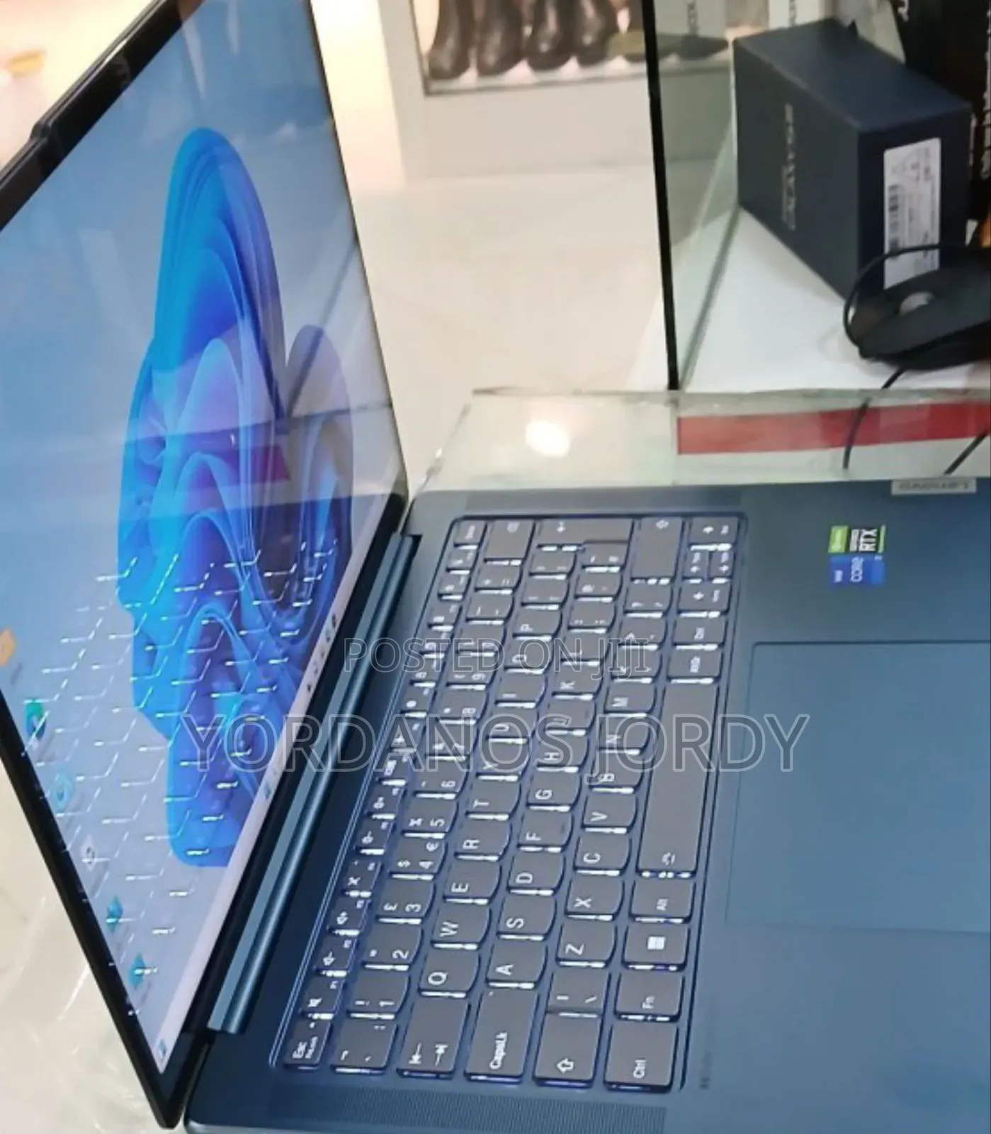 New Laptop Lenovo Yoga 2 Pro 32GB Intel Core I7 SSD 1T