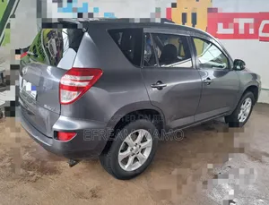 Toyota RAV4 2012 Gray