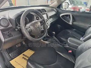 Toyota RAV4 2012 Gray