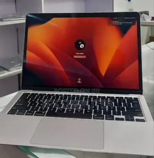 New Laptop Apple MacBook Air 2020 8GB Intel Core I5 SSHD (Hybrid) 512GB