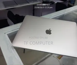 New Laptop Apple MacBook Air 2020 8GB Intel Core I5 SSHD (Hybrid) 512GB