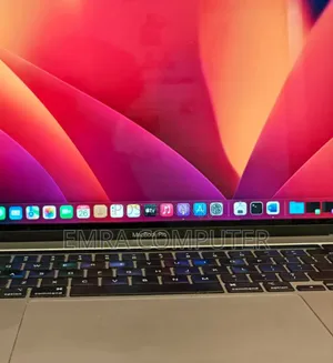 New Laptop Apple MacBook Pro 2019 16GB Intel Core I7 SSD 512GB