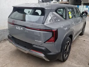 New Kia EV5 2024 Gray