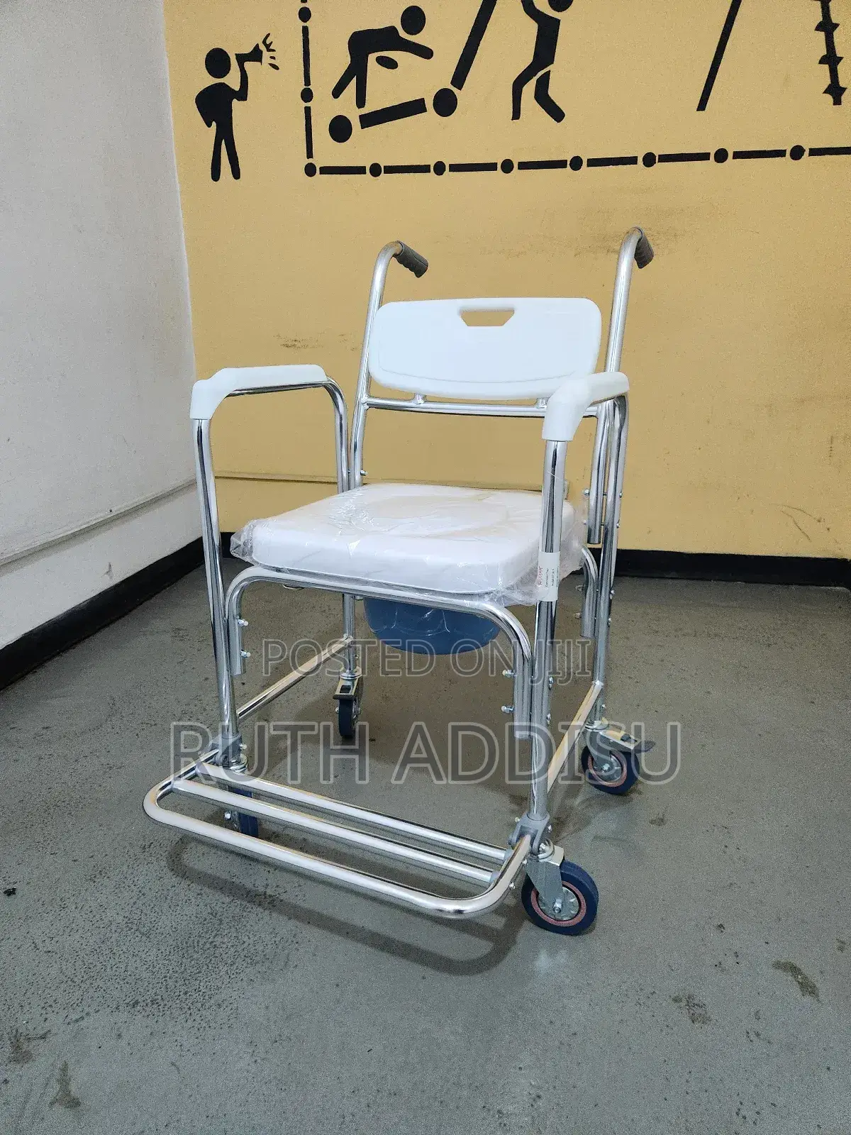 Wheelchair Commode堥了toilet Wheelchair奇幻wheelchair Commode肇禍wheelchair