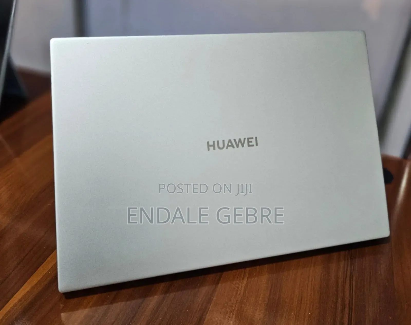 New Laptop Huawei MateBook 13 WRT-W19E 8GB AMD Ryzen 5 SSD 512GB