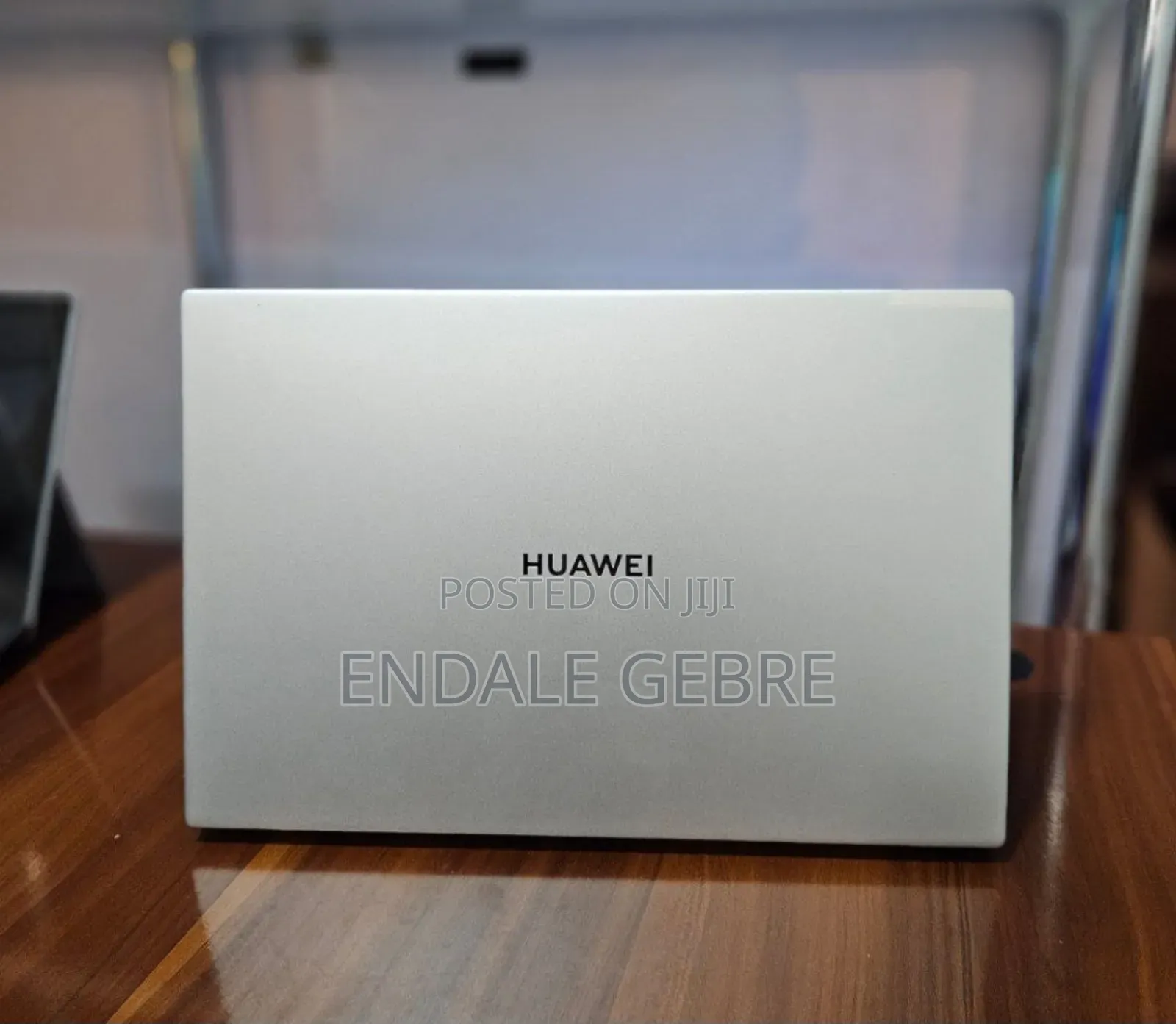 New Laptop Huawei MateBook 13 WRT-W19E 8GB AMD Ryzen 5 SSD 512GB