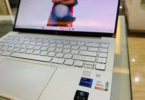 New Laptop HP Pavilion 14 16GB Intel Core I7 SSD 1T