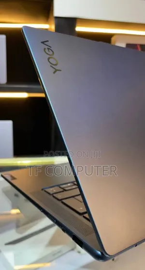 New Laptop Lenovo 16GB Intel Core I7 SSD 1T