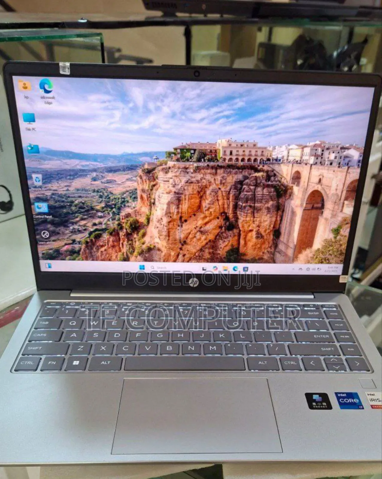 New Laptop HP Stream Notebook 16GB Intel Core I7 SSD 1T