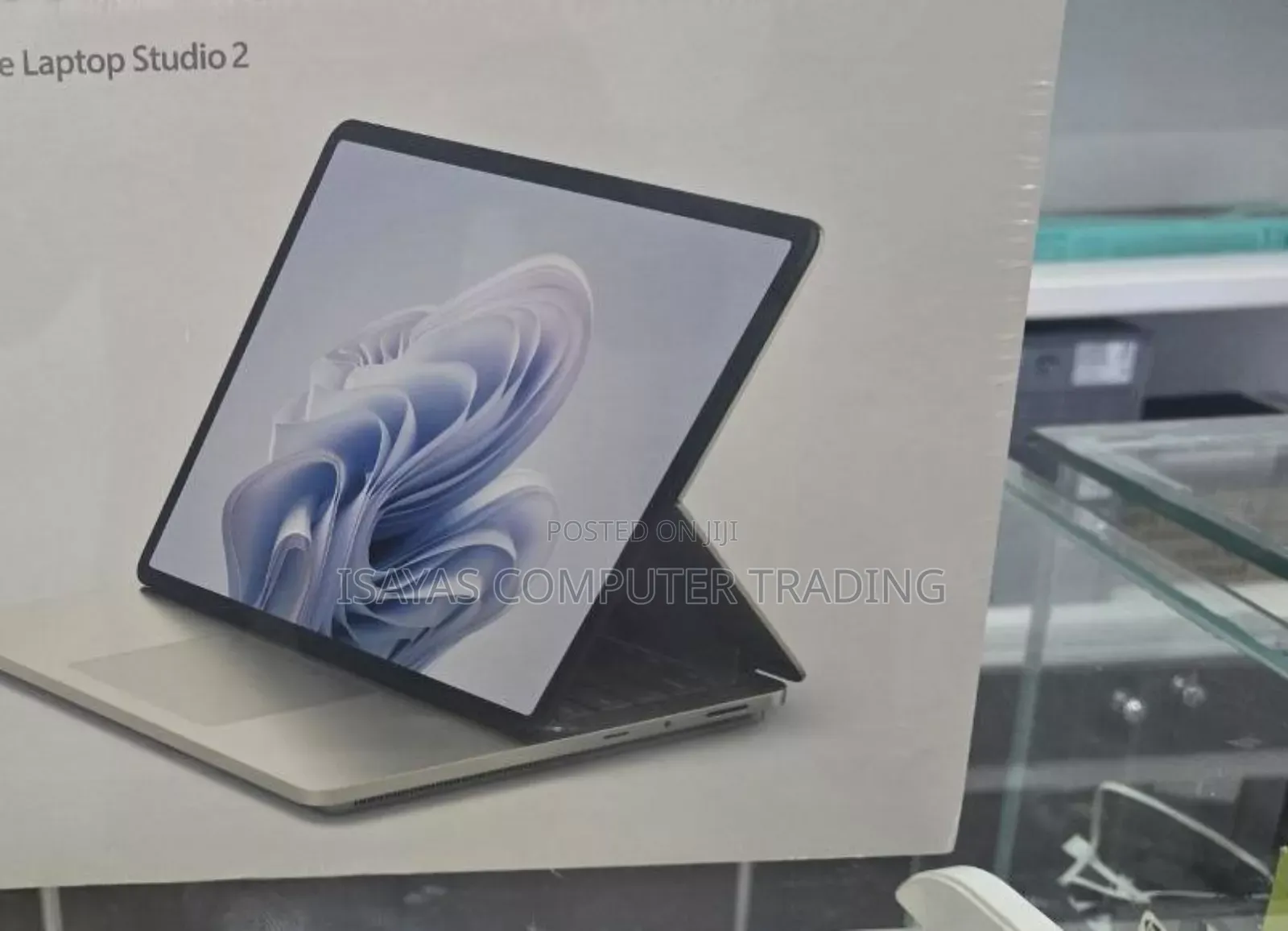 New Laptop Microsoft Surface 16GB Intel Core I7 SSD 512GB