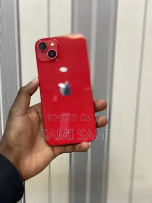 Photo - Apple iPhone 14 Plus 128 GB Red