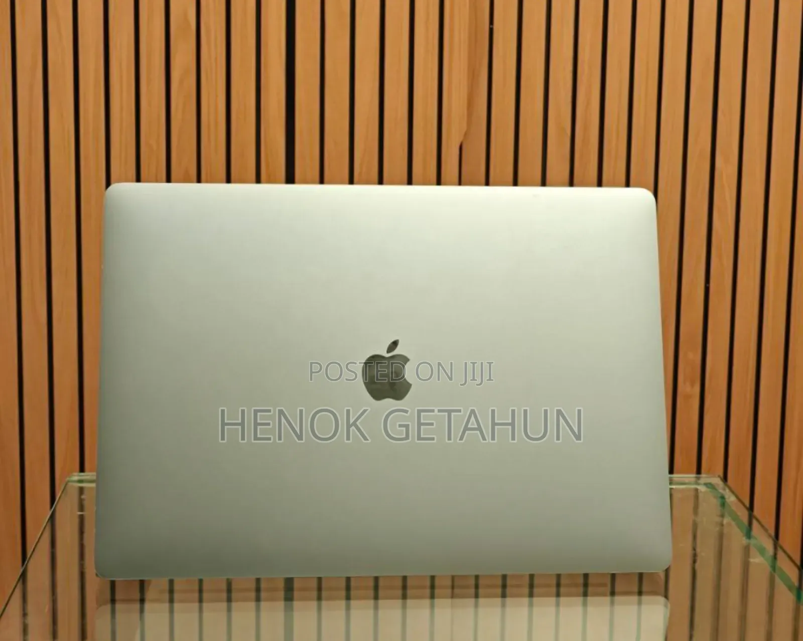 New Laptop Apple MacBook Pro 2019 16GB Intel Core I7 SSD 512GB