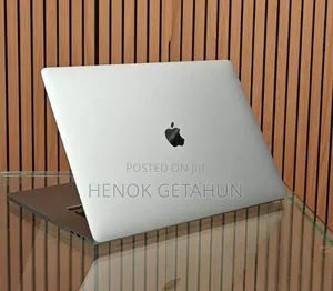 New Laptop Apple MacBook Pro 2019 16GB Intel Core I7 SSD 512GB