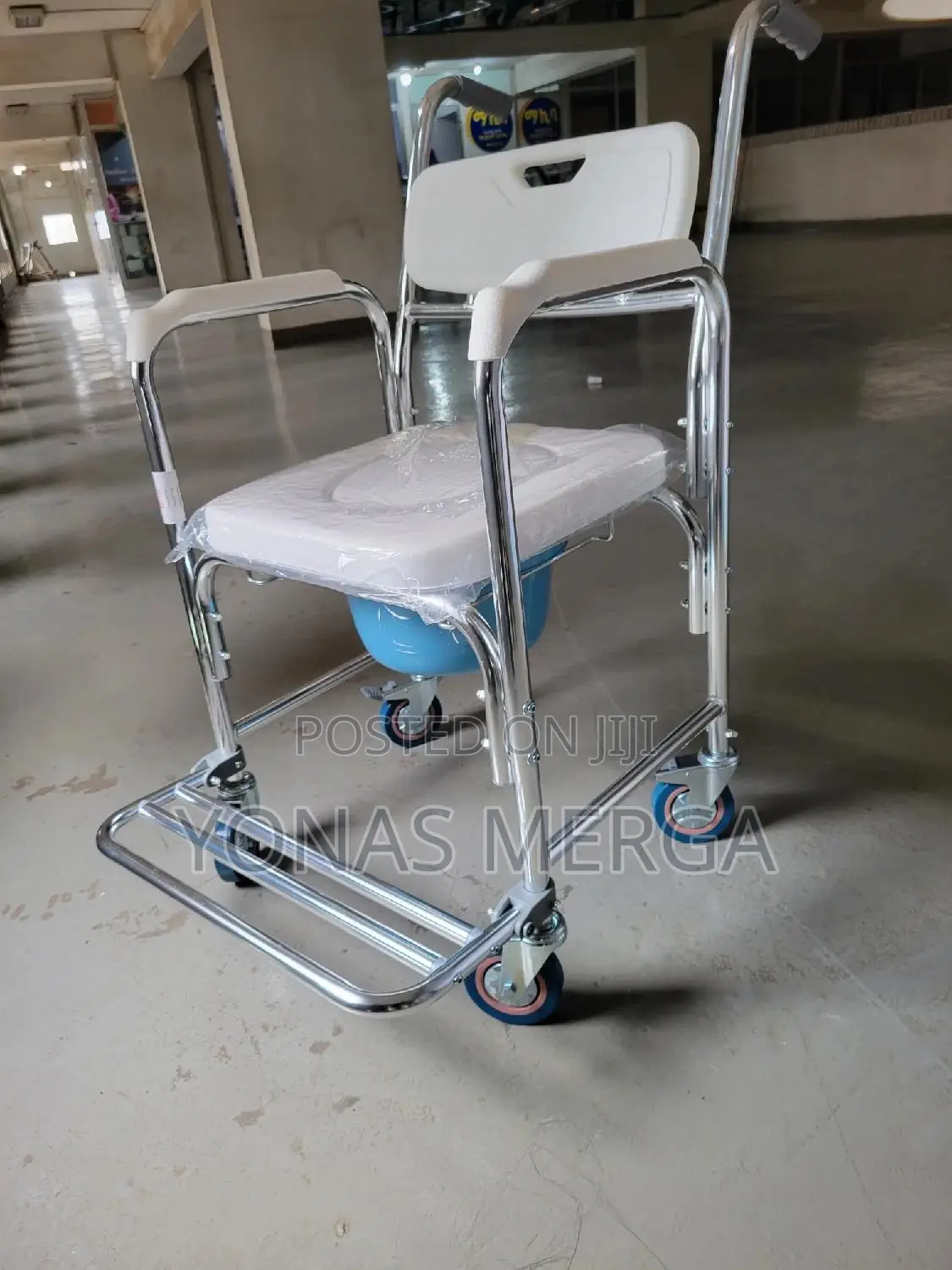Multi-Purpose 3in1 Chair穹空toilet Chair額宿pot+Bathroom Chair平瑾hygienic